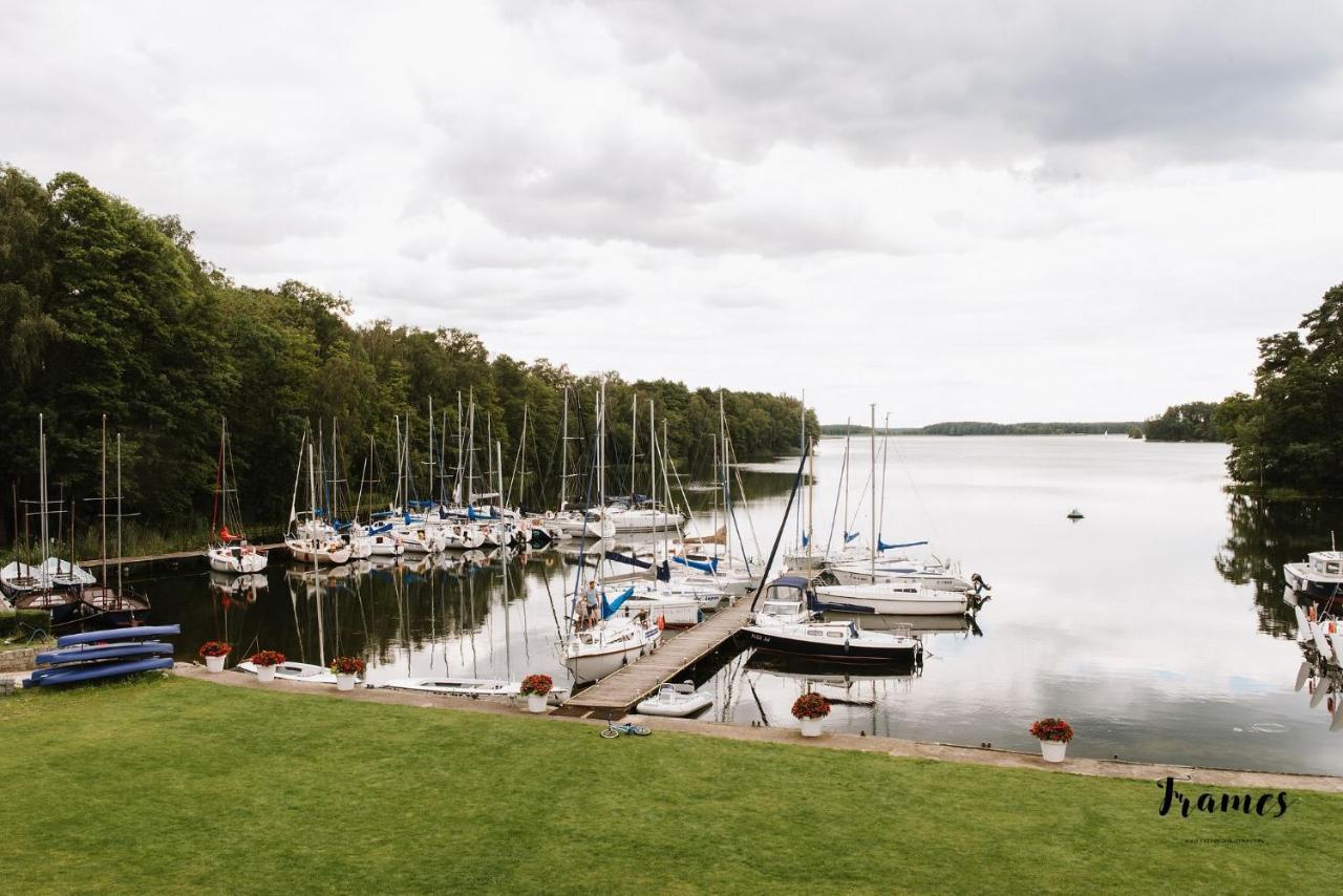 Hotel Chalkos Yacht Club Lubiatów Exterior foto